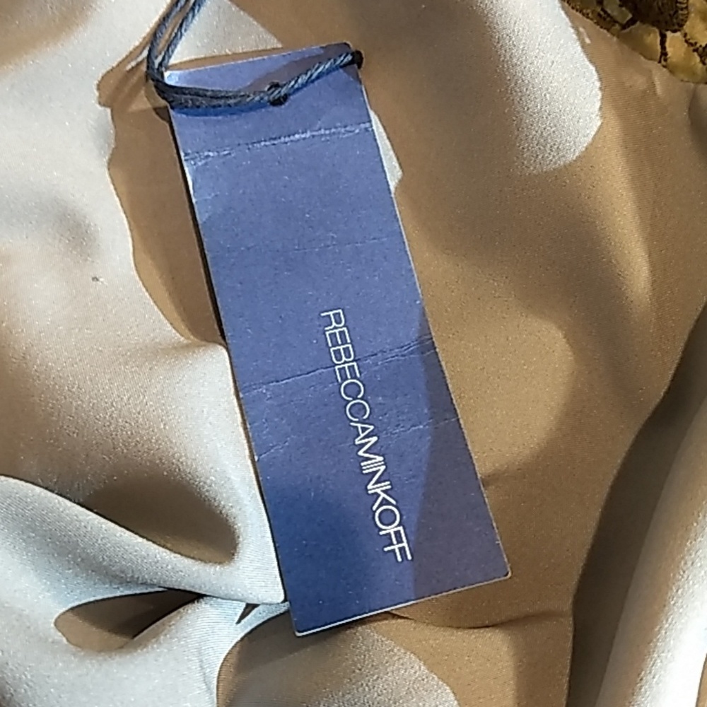 Rebecca Minkoff lace detail olive dress must have - Picture 8 of 8